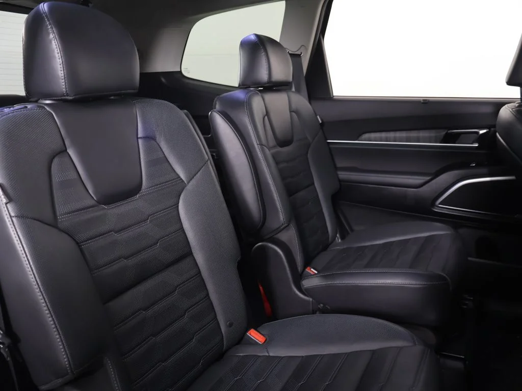 Used 2024 Midnight Lake Blue Kia SX-Prestige image 39
