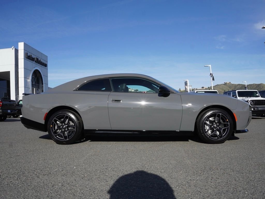 New 2026 Destroyer Gray Exterior Paint Dodge R/T Scat Pack image 2