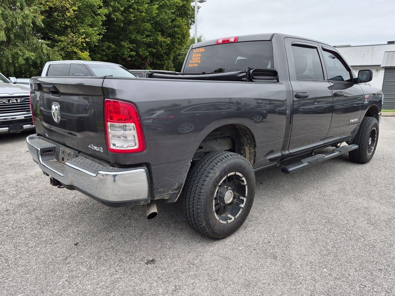 Used 2020 Granite Crystal Metallic Clearcoat Ram Tradesman image 5