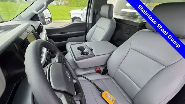 New 2026 Oxford White Ford XL image 15
