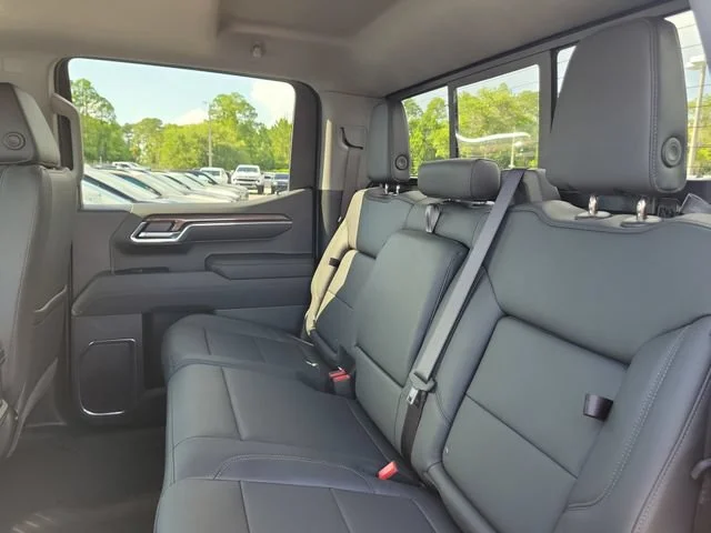 New 2026 Summit White Chevrolet LT Trail Boss image 15