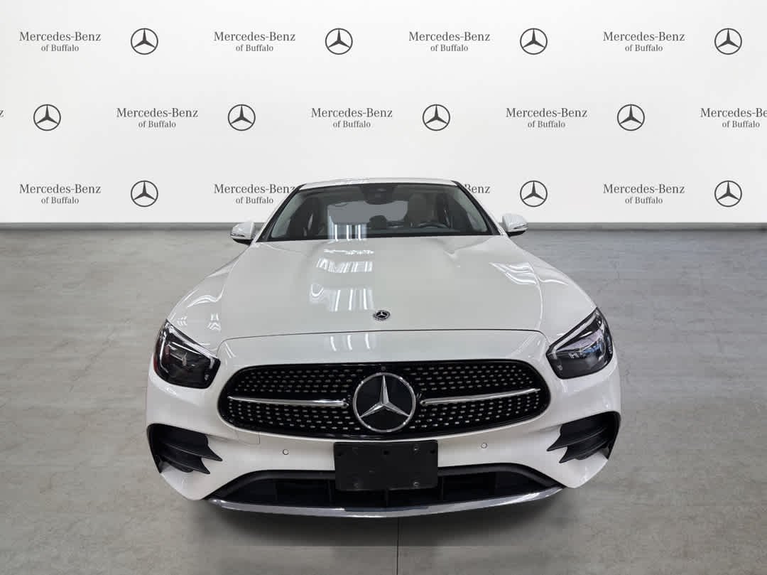 Used 2022 MANUFAKTUR Diamond White Mercedes-Benz E 350 image 2