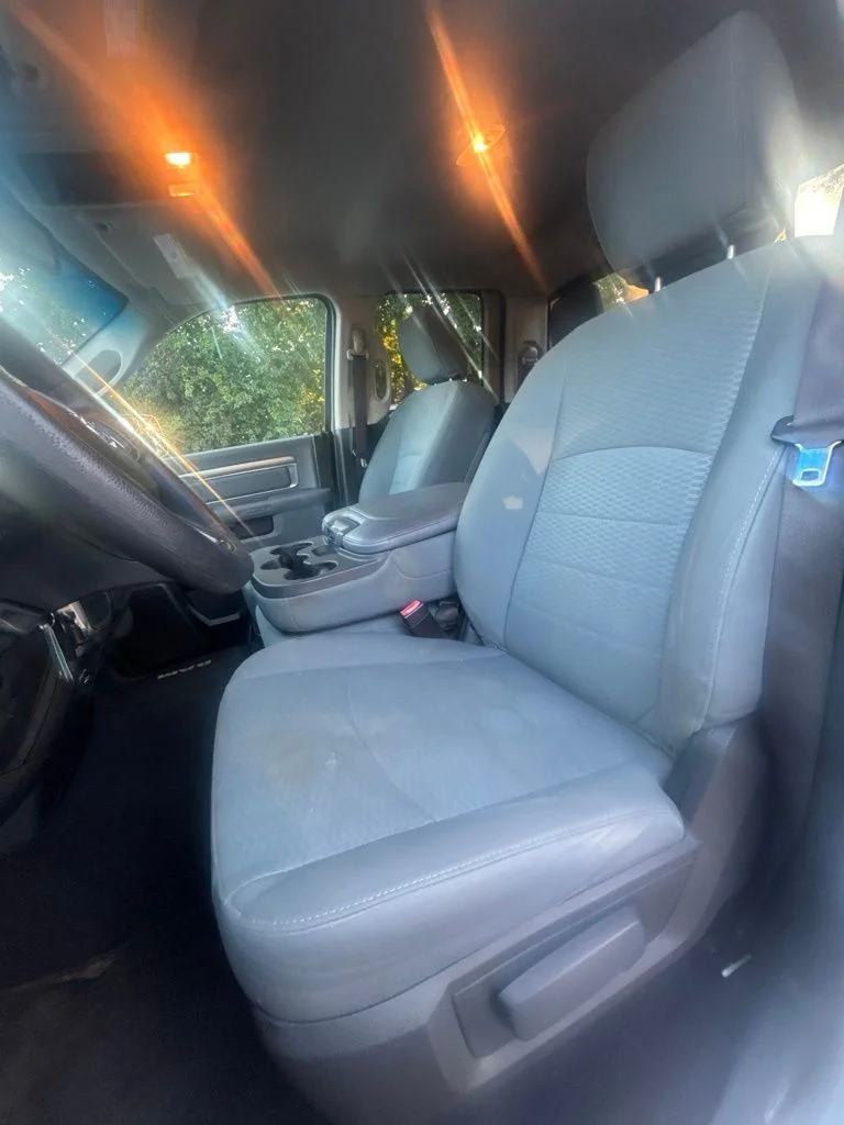 Used 2016 White Ram SLT image 15