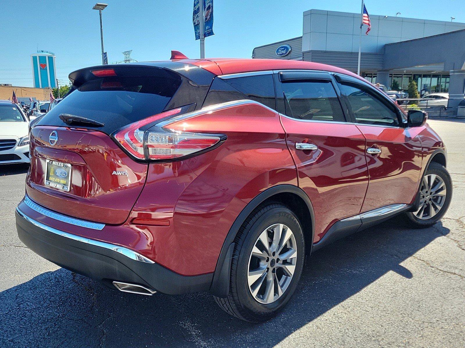 Certified Used 2017 Cayenne Red Metallic Nissan S image 10