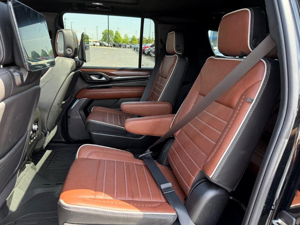 Used 2024 Black GMC Denali Ultimate image 18