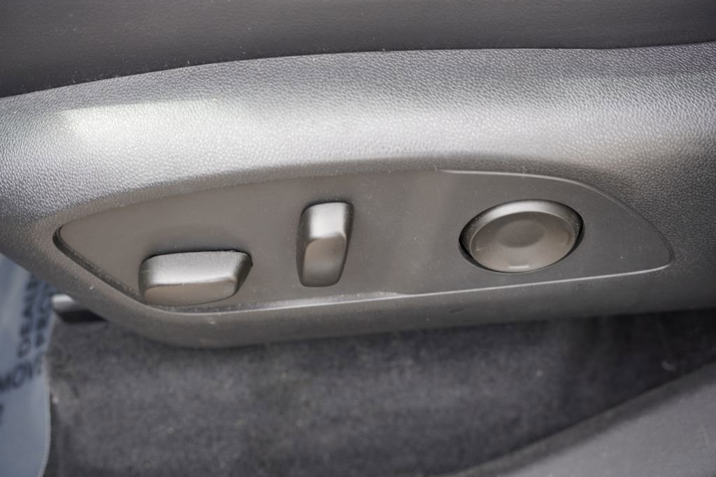 2025 Buick Enclave Preferred - Photo 24
