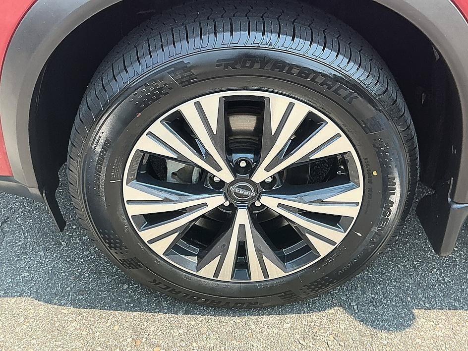 Certified Used 2023 Scarlet Ember Tintcoat Nissan SV image 7