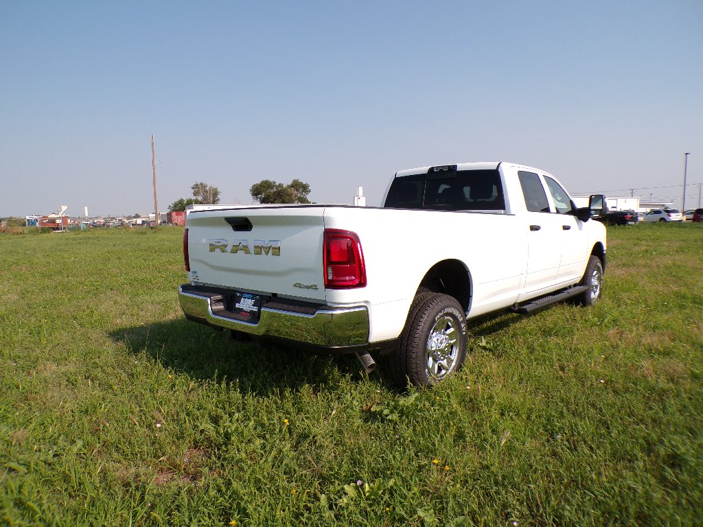 New 2026 Bright White Clear-Coat Exterior Paint RAM Tradesman image 13