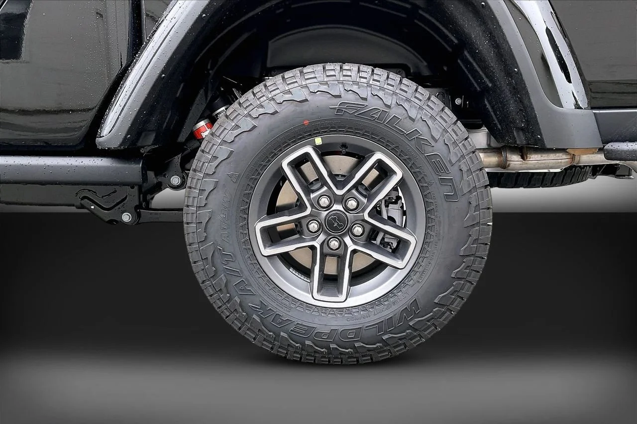 New 2026 Black Clearcoat Jeep Mojave X image 33
