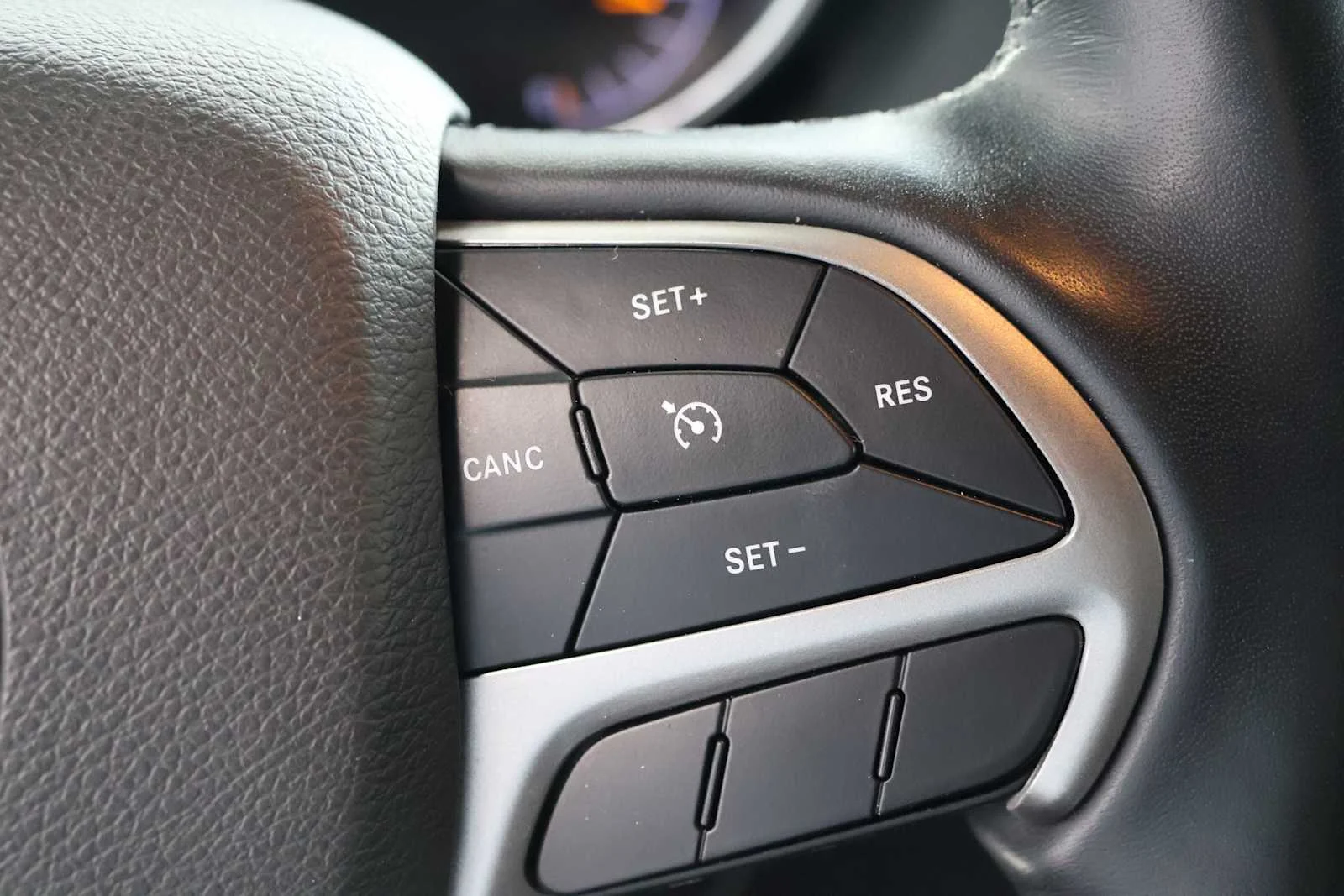 Used 2022 Bright White Clearcoat Jeep Laredo X image 18