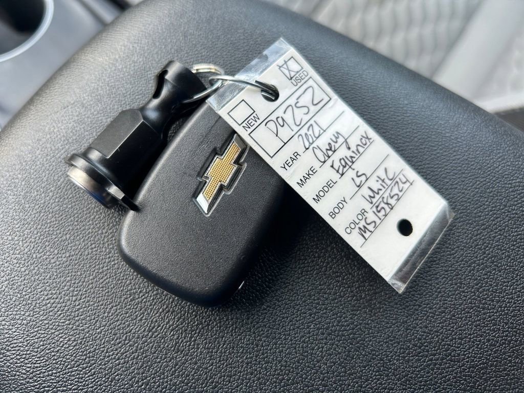 Used 2021 SUMMIT WHITE Chevrolet LS image 32