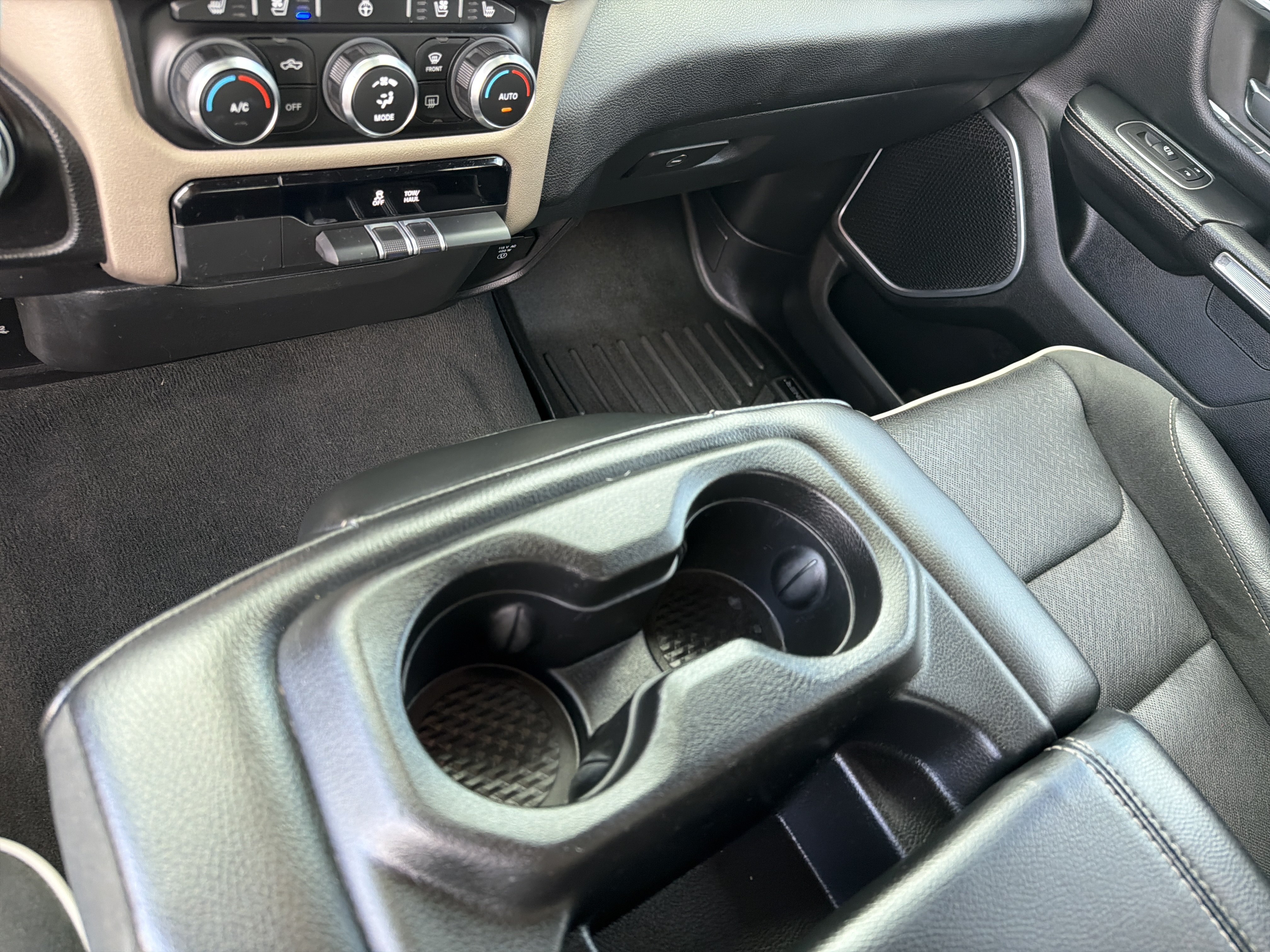 Used 2022 Flame Red Clearcoat Ram Laramie image 32