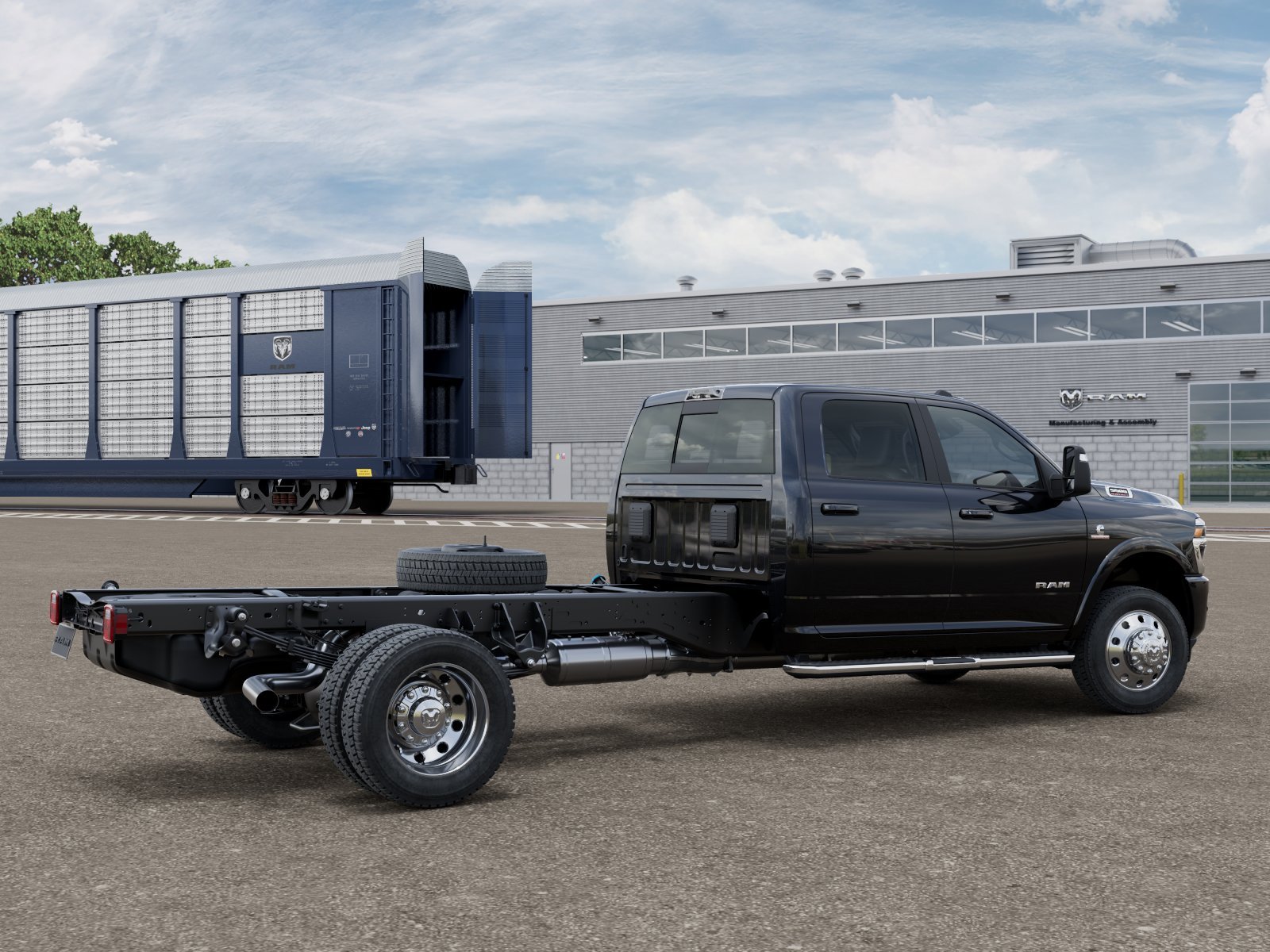 New 2026 Diamond Black Crystal Pearlcoat RAM TRADESMAN image 4