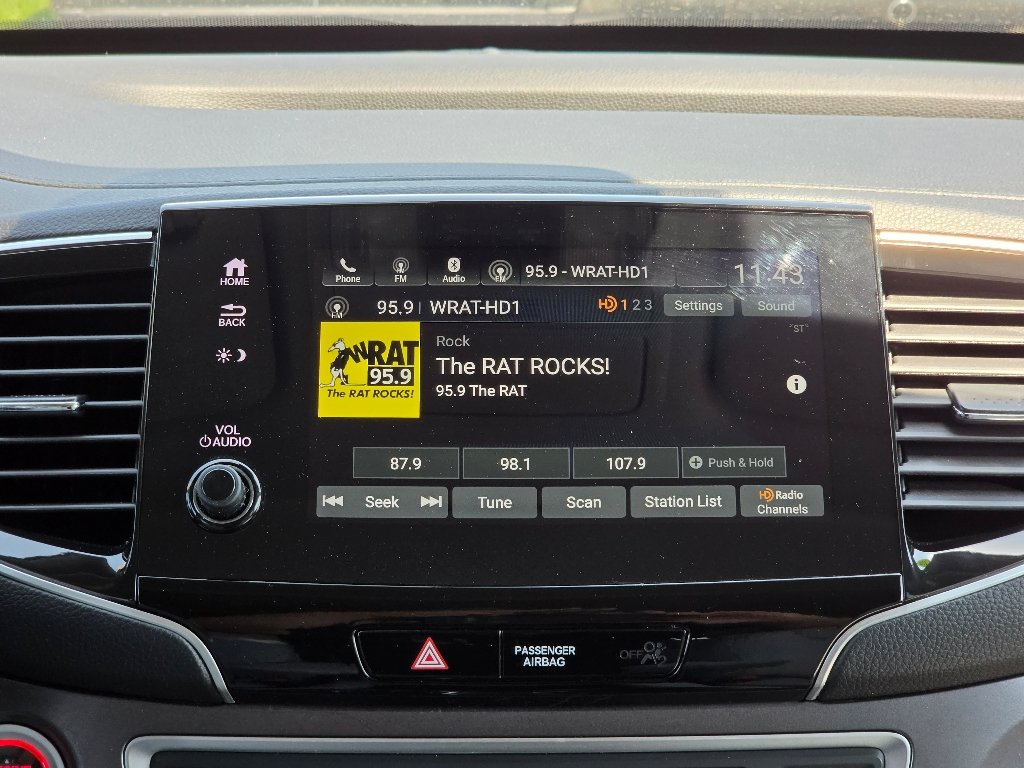 Used 2021 Gray Honda EX-L image 9