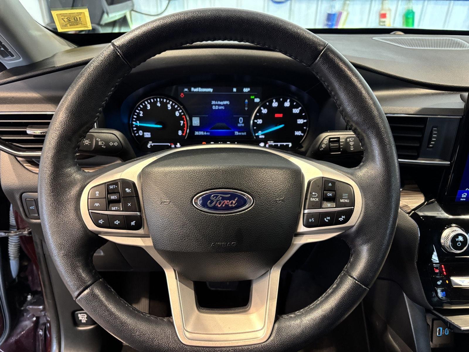 Used 2022 Jewel Red Ford Limited image 21