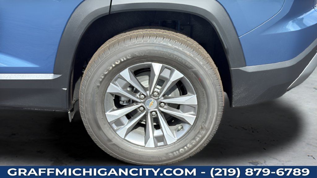 2027 Chevrolet Equinox LT - Photo 33