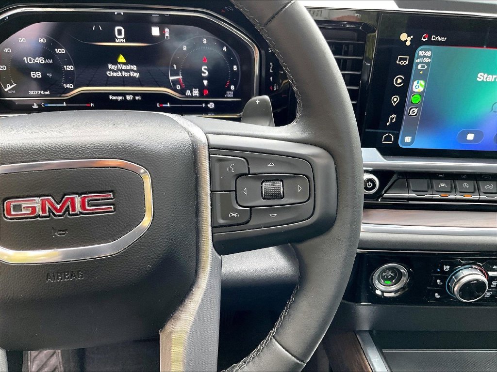 Used 2023 White GMC SLT image 24