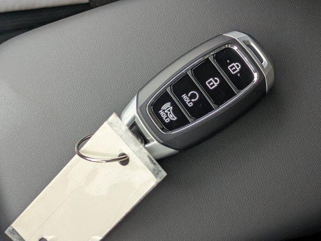 New 2026 White Hyundai SEL image 35