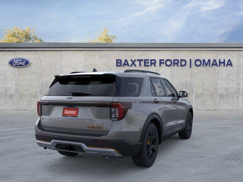 New 2026 Carbonized Gray Ford Tremor image 22