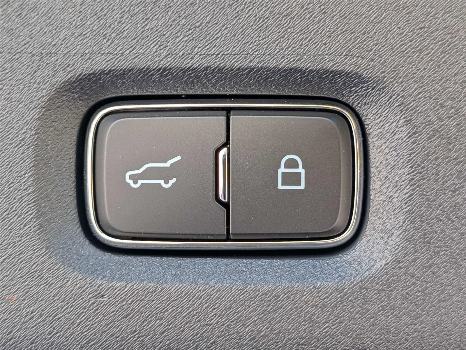 New 2026 Agate Black Metallic Ford Active image 13