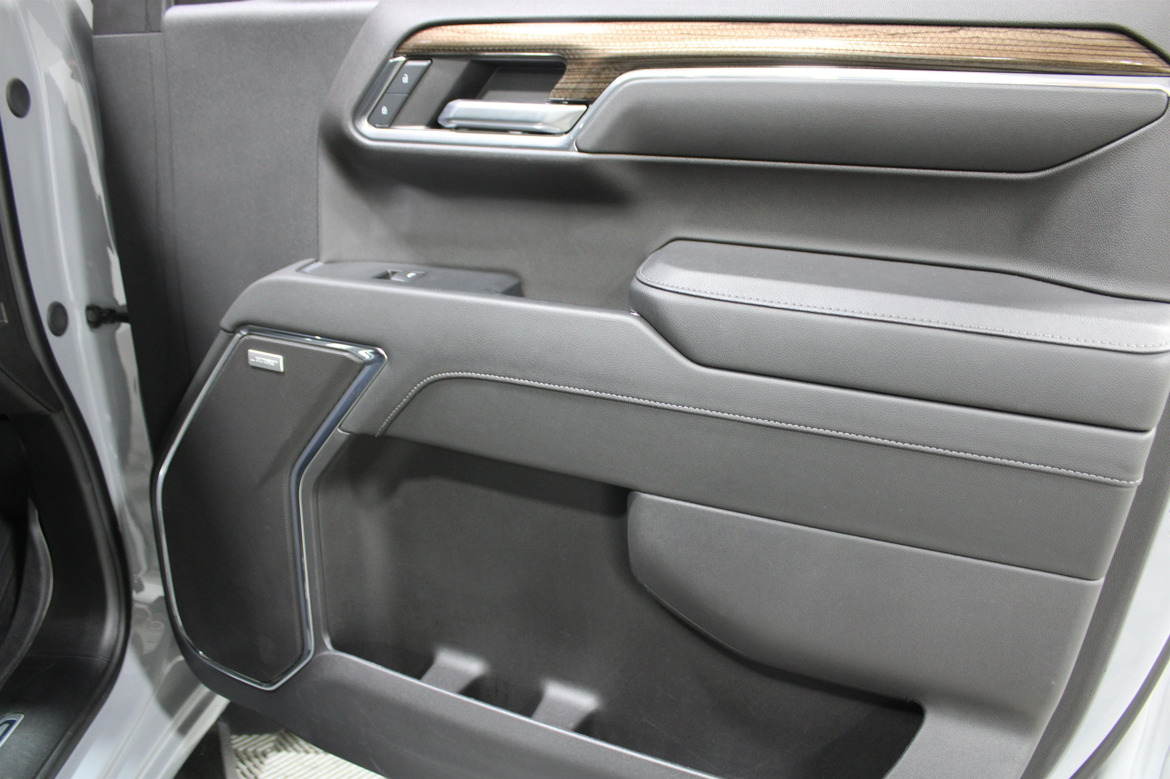 2024 Chevrolet Silverado 1500 RST - Photo 26