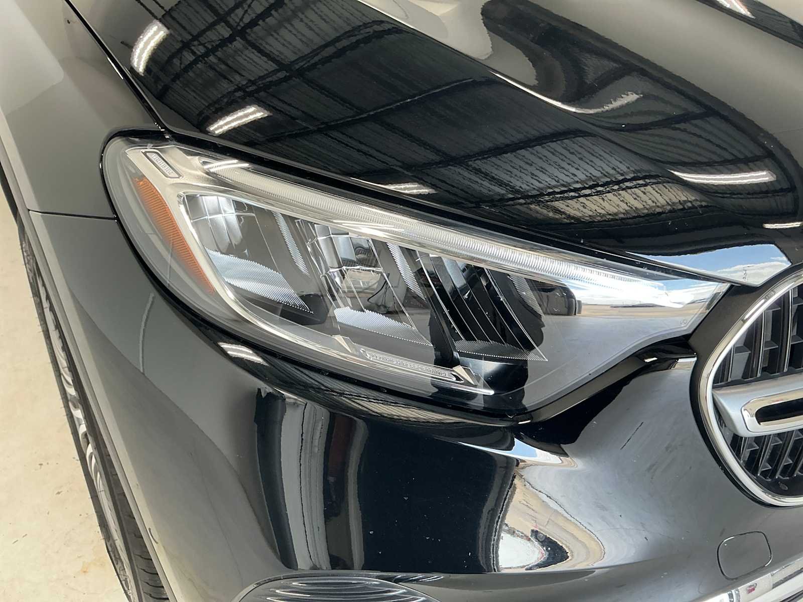 Certified Used 2026 Black Mercedes-Benz GLC 300 image 4