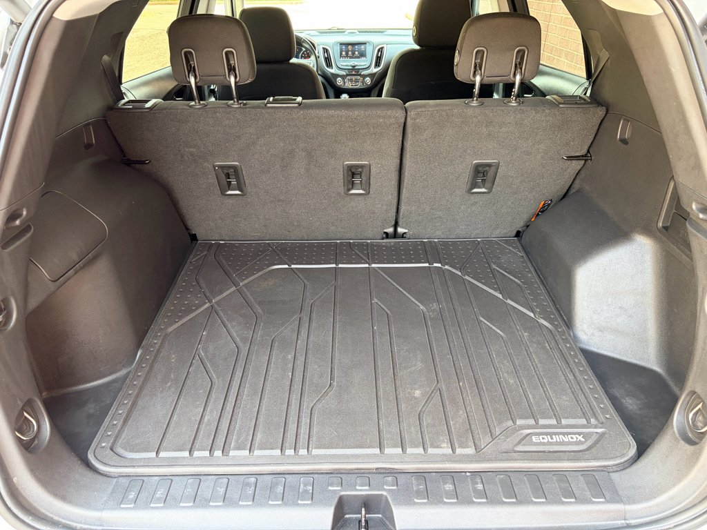 Used 2020 Summit White Chevrolet LT image 14