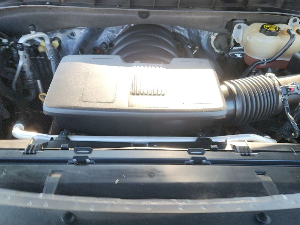 Used 2021 Gray Chevrolet RST image 21