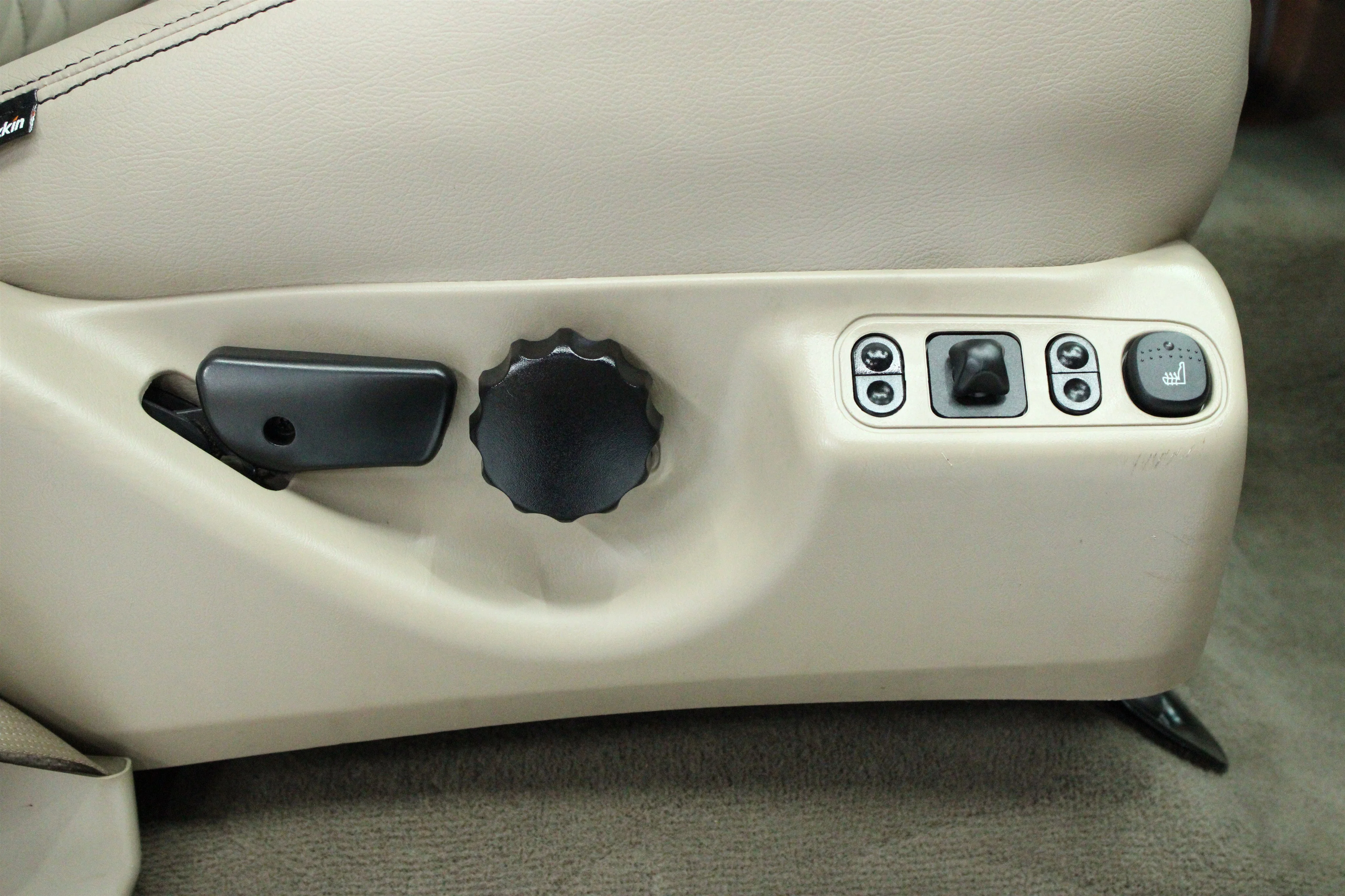 2002 Ford Excursion Limited - Photo 31
