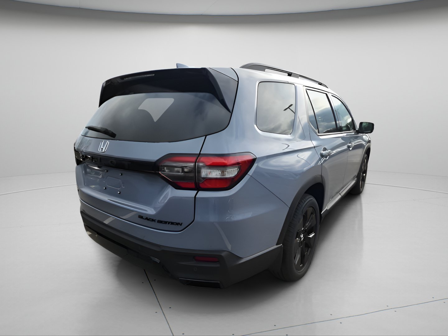 New 2026 Sonic Gray Pearl Honda Black Edition image 8