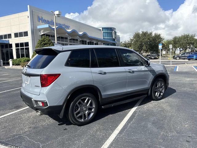 Used 2023 Gray Honda EX-L image 4
