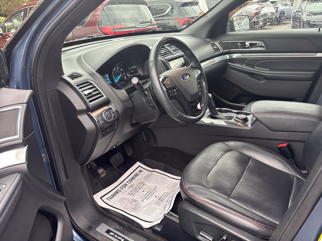 Used 2018 Blue Ford Sport image 2