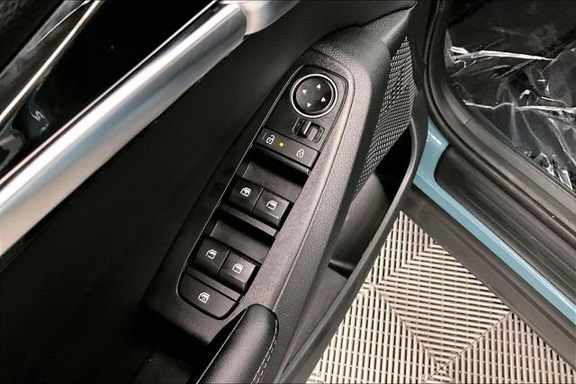 2024 Kia Seltos S - Photo 31