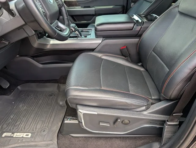 Used 2022 Black Ford Lariat image 14