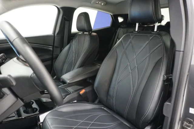 2023 Ford Mustang Mach-E Select RWD - Photo 18