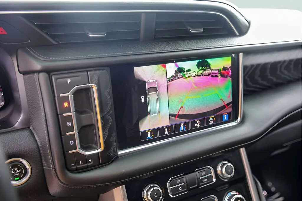 Used 2023 Sterling Metallic GMC Denali image 20