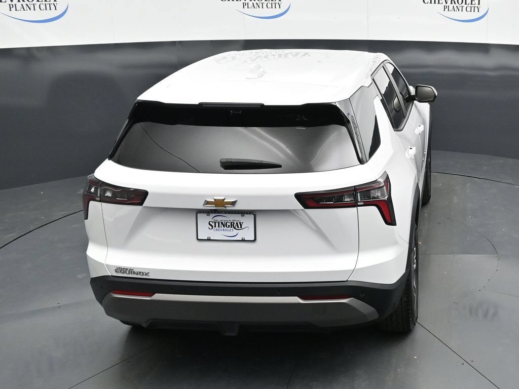 2025 Chevrolet Equinox LT - Photo 23
