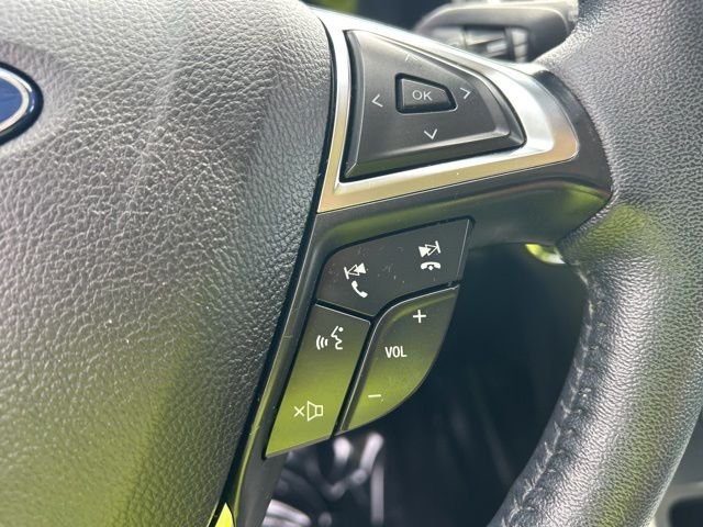 Used 2024 White Ford SEL image 24