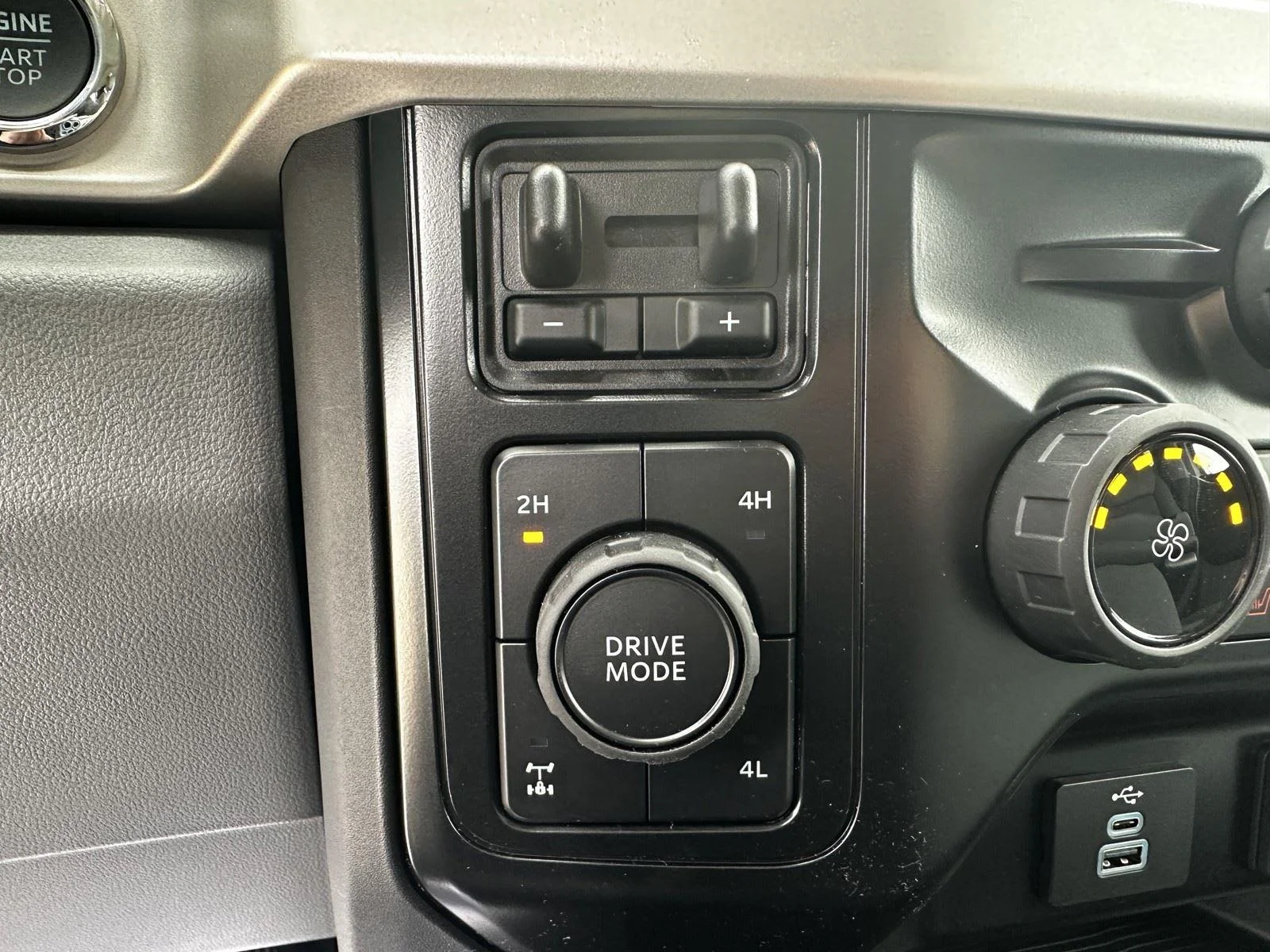 2026 Ford F-250 Super Duty XLT - Photo 28
