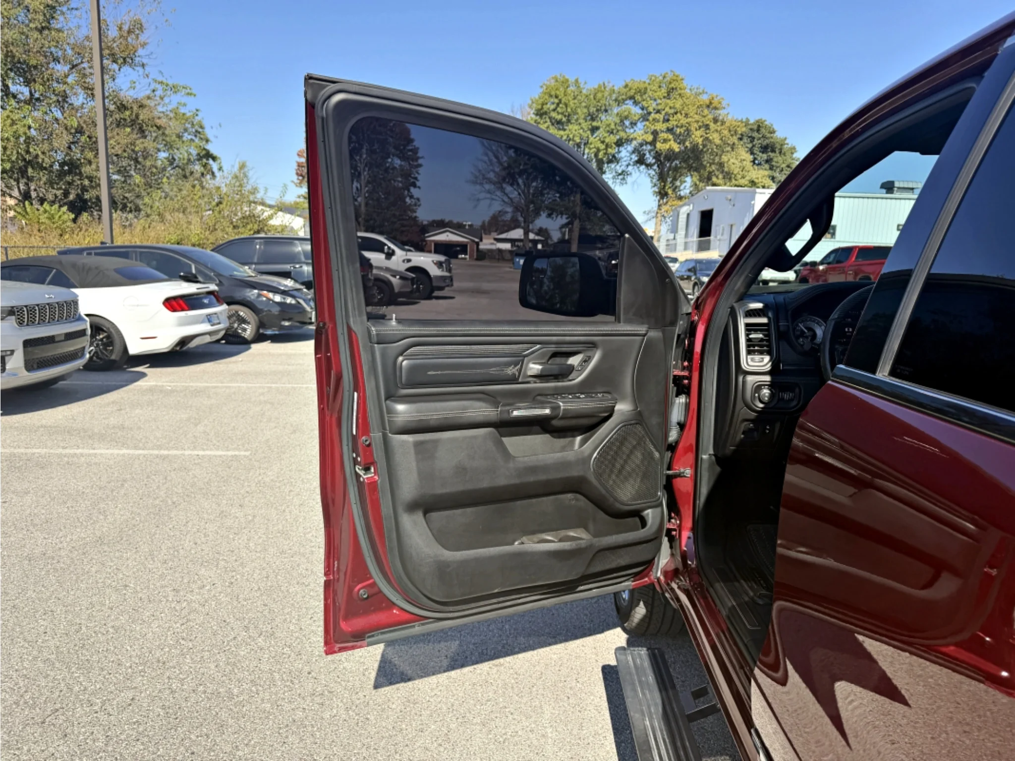 Used 2019 Delmonico Red Pearlcoat Ram Limited image 11