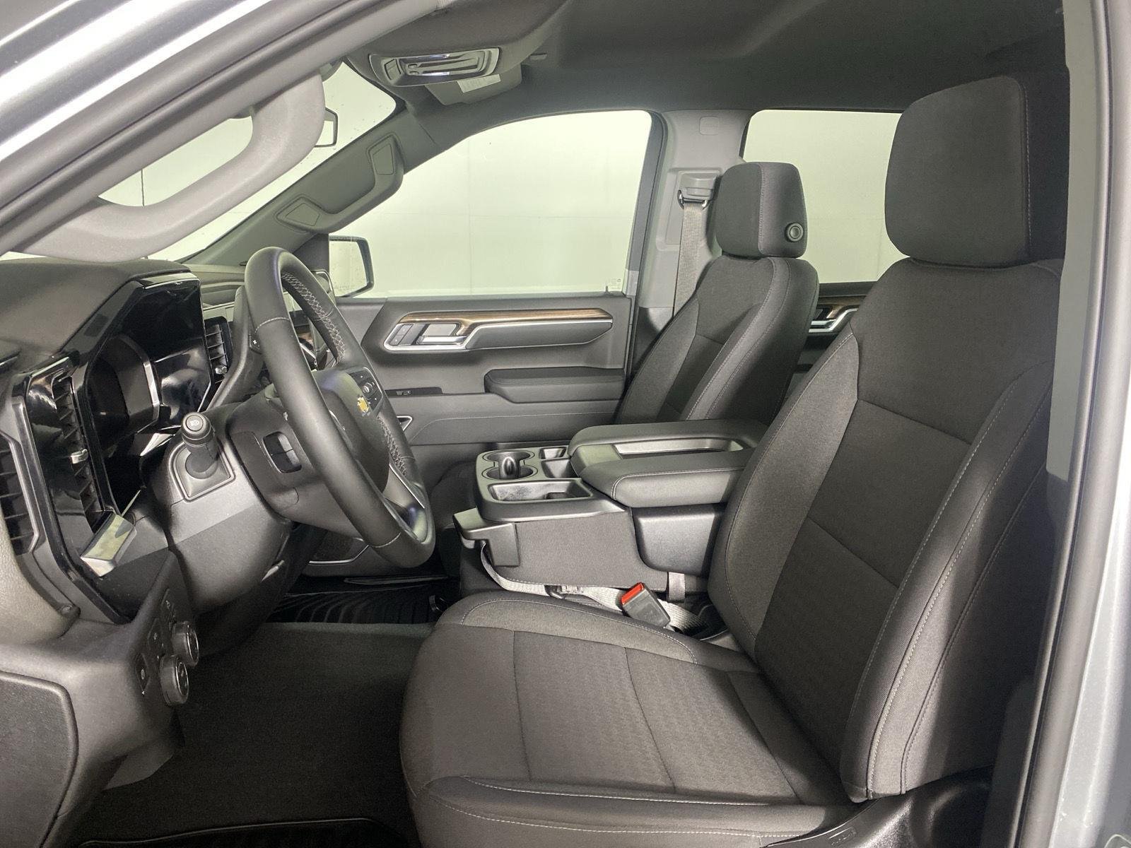 Used 2026 Sterling Gray Metallic Chevrolet LT image 10