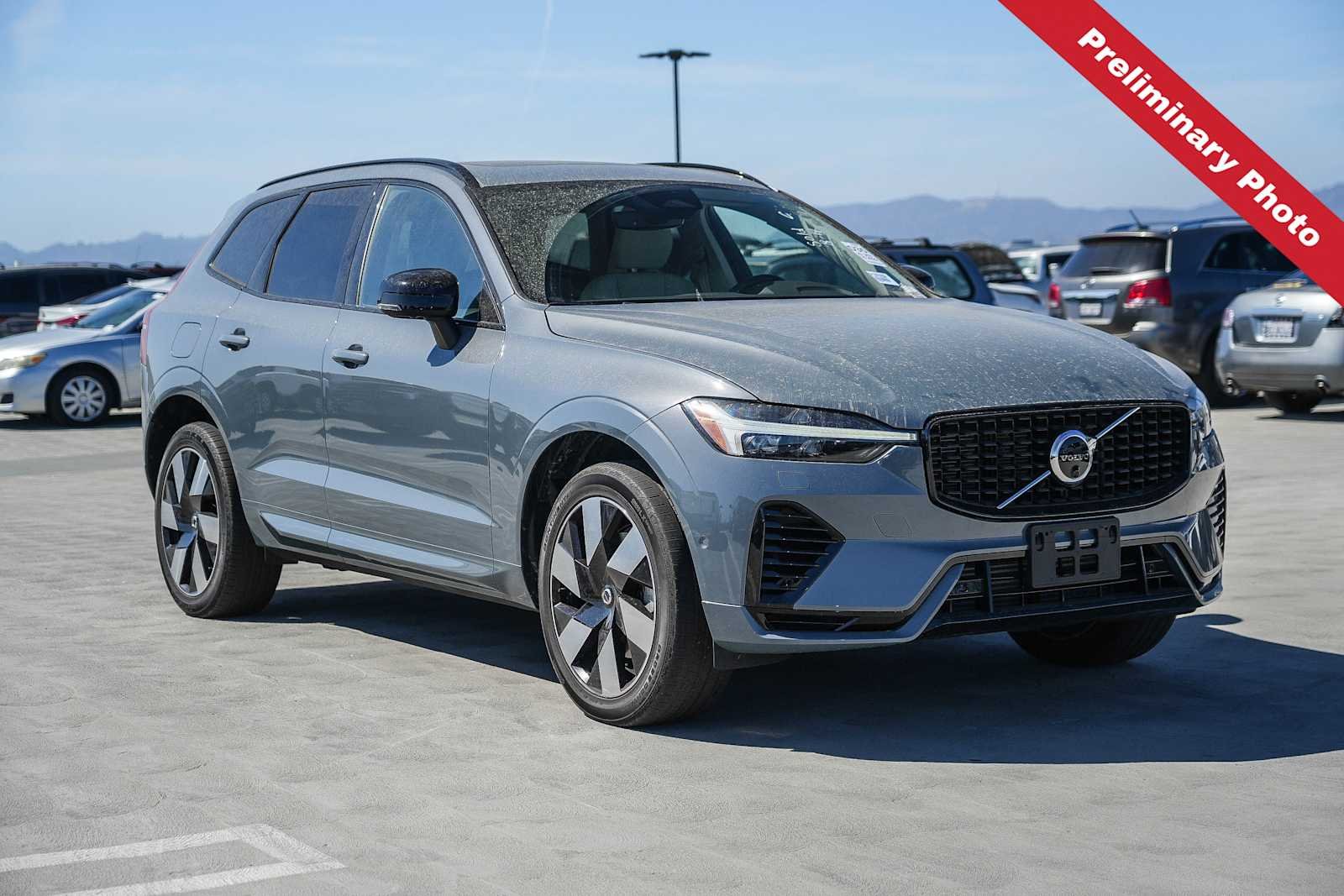 Used 2023 Gray Volvo Plus Dark Theme image 3