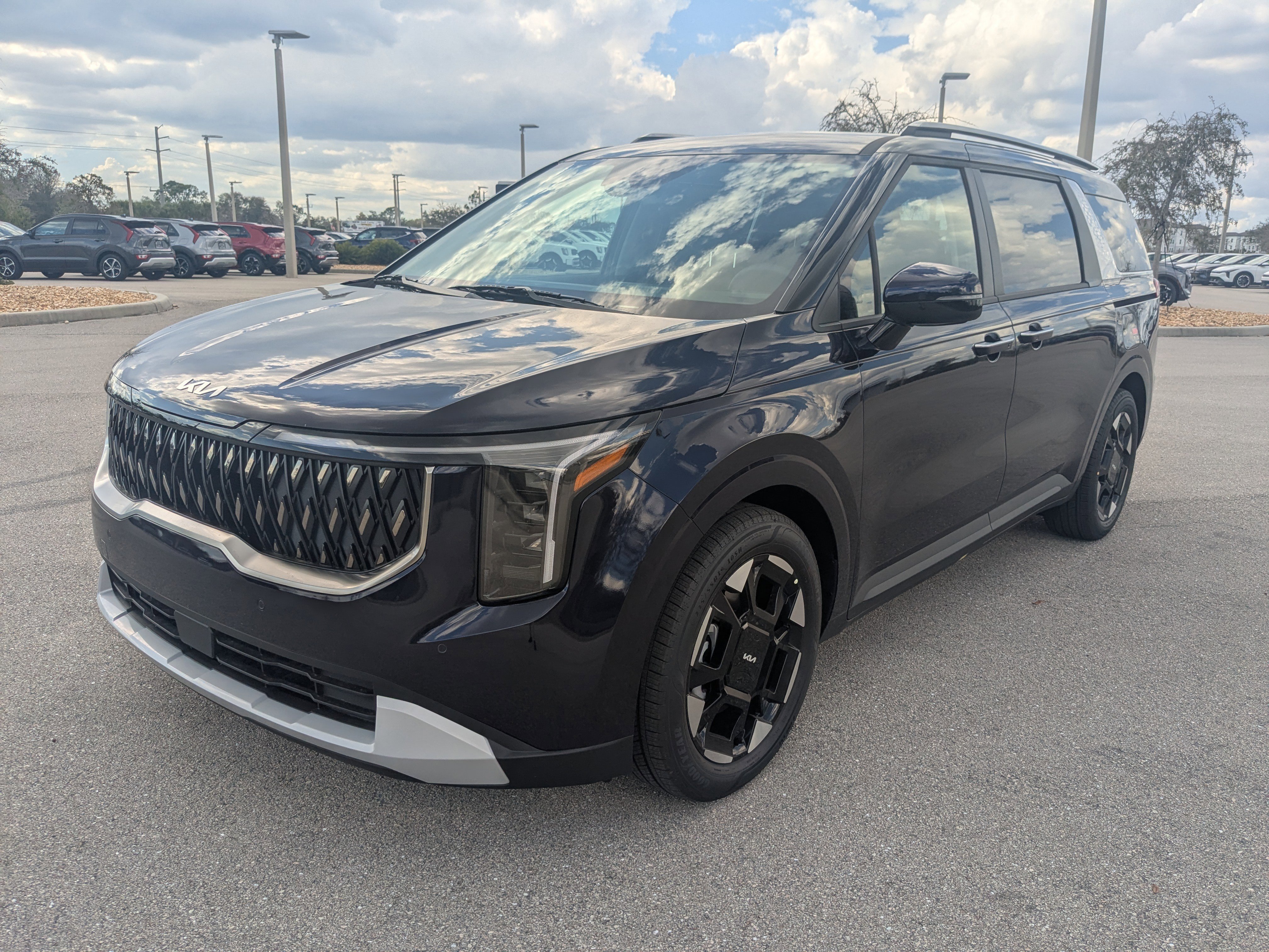 New 2026 Deep Chroma Blue Kia EX image 10