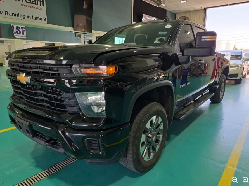 2024 Chevrolet Silverado 2500 HD Custom