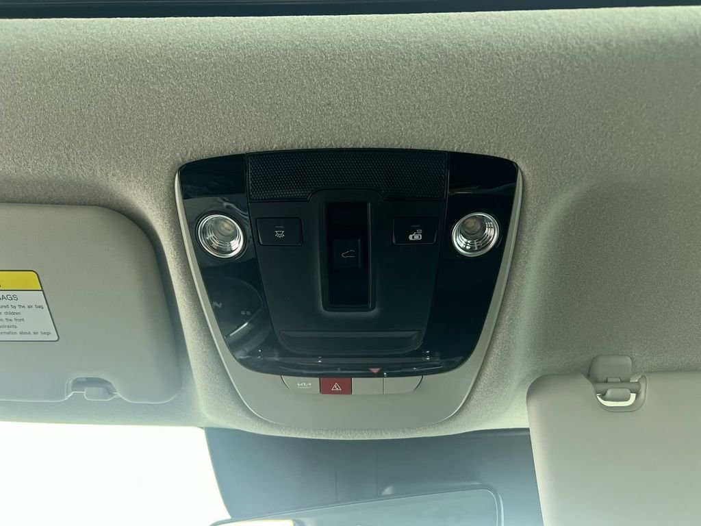 New 2026 Interstellar Gray Kia SX image 20