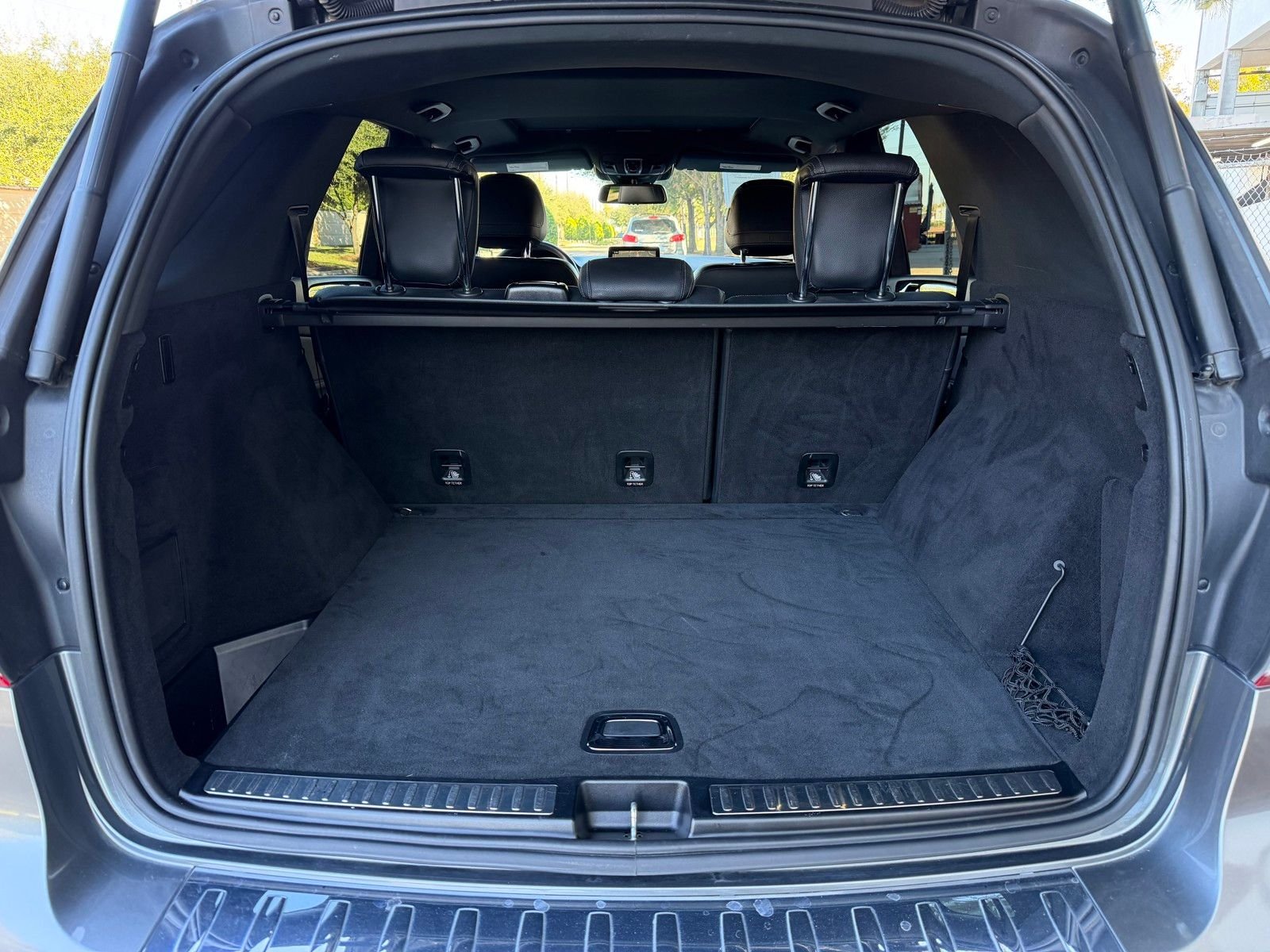 Used 2017 Gray Mercedes-Benz GLE 350 image 15