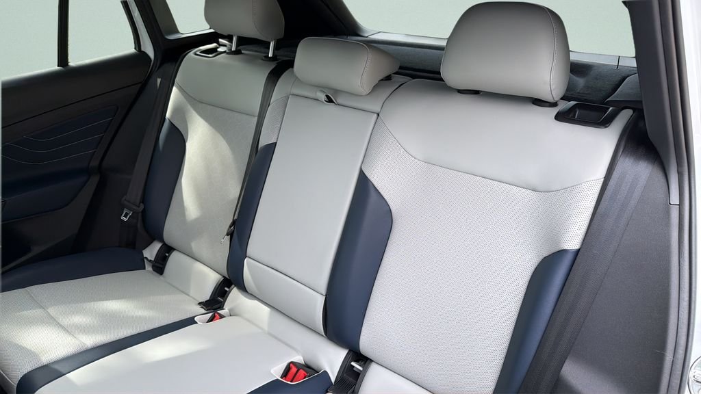 New 2026 Opal White Pearl Volkswagen Pro S image 34