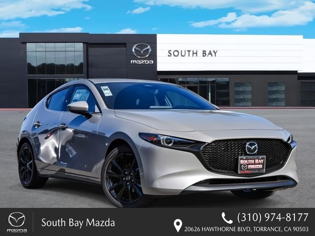 2026 Mazda CX-3 Premium MT 5-Door SKYACTIV's photo