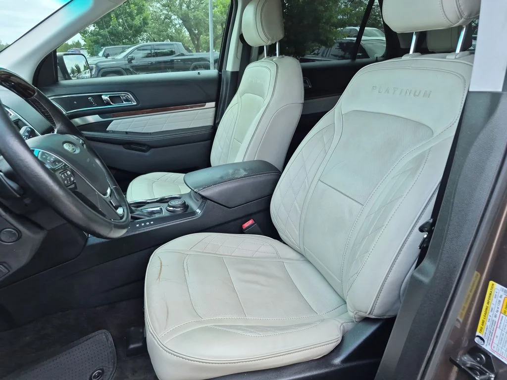 Used 2016 Brown Ford Platinum image 19