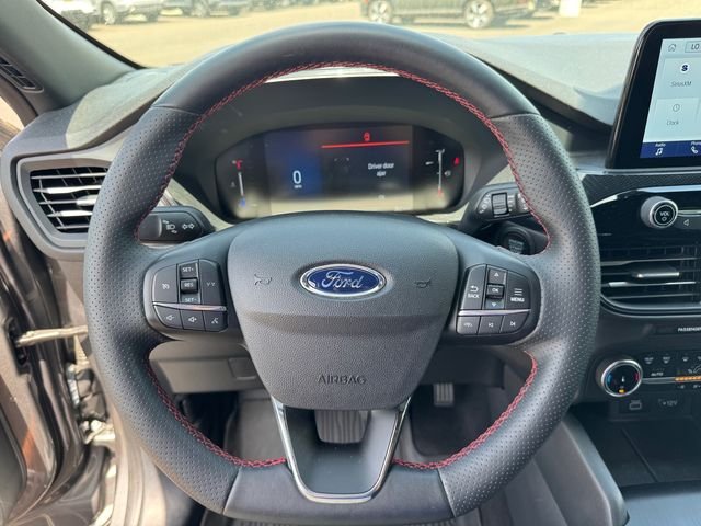Used 2025 Gray Ford ST-Line image 24